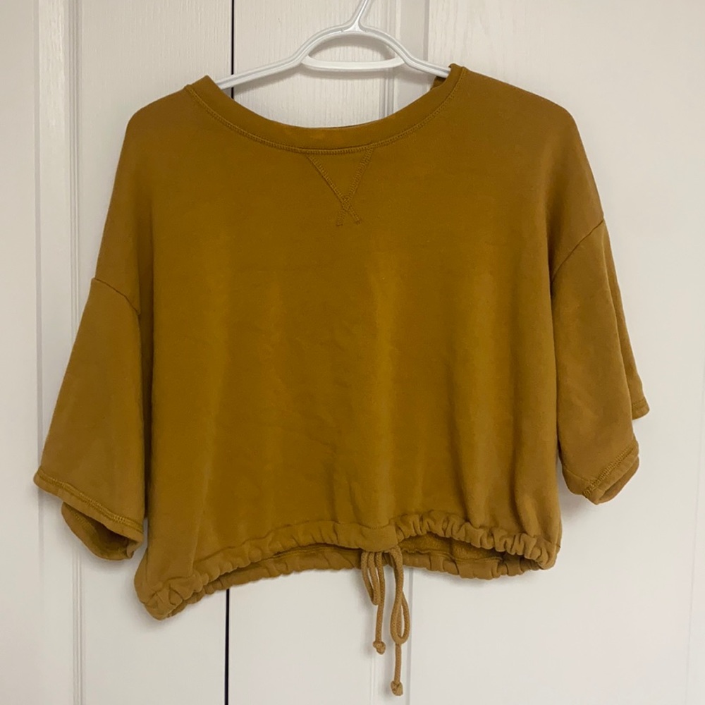 🌺2 for 25🌺 Crop Sweater American Eagle